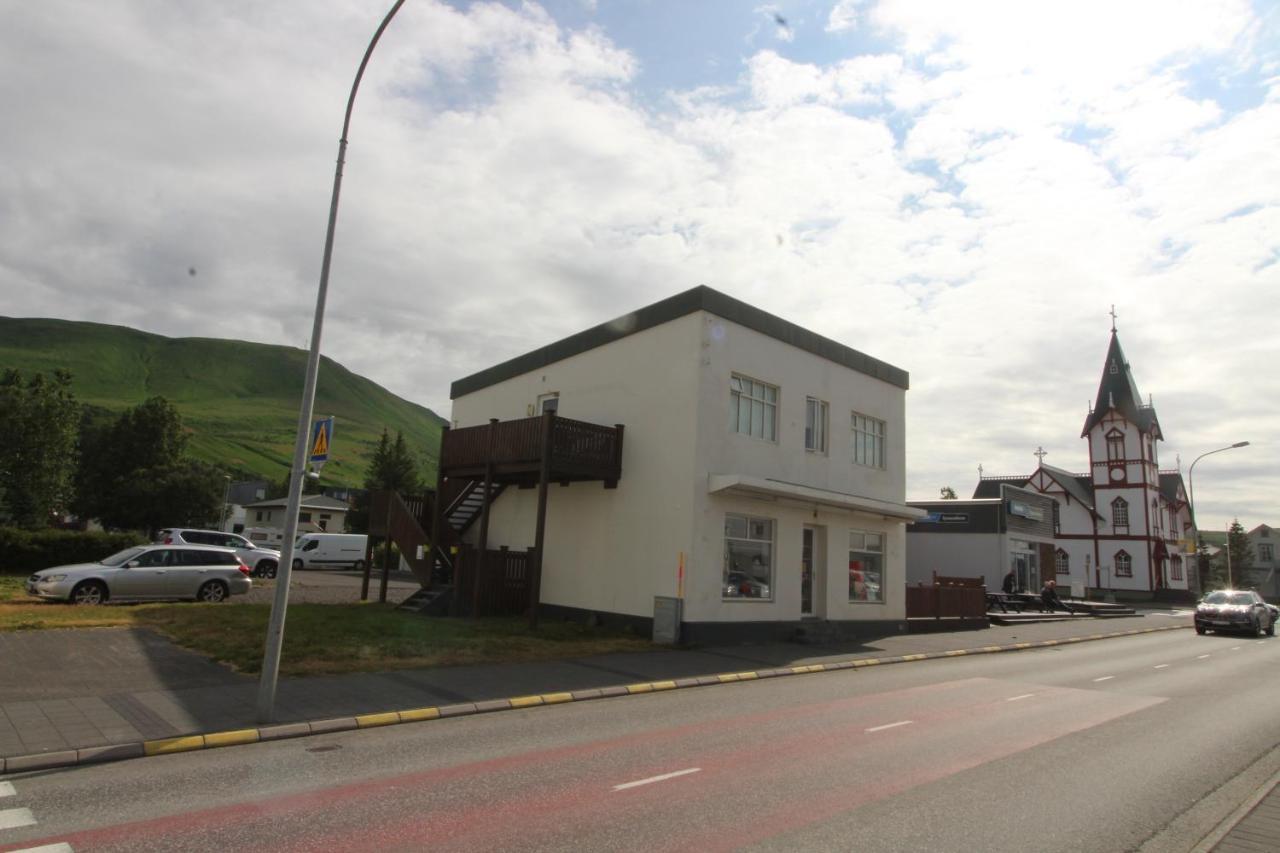 Husavik Apartments Extérieur photo