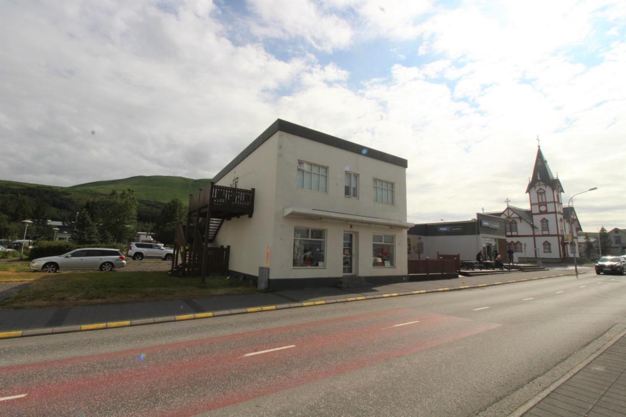 Husavik Apartments Extérieur photo